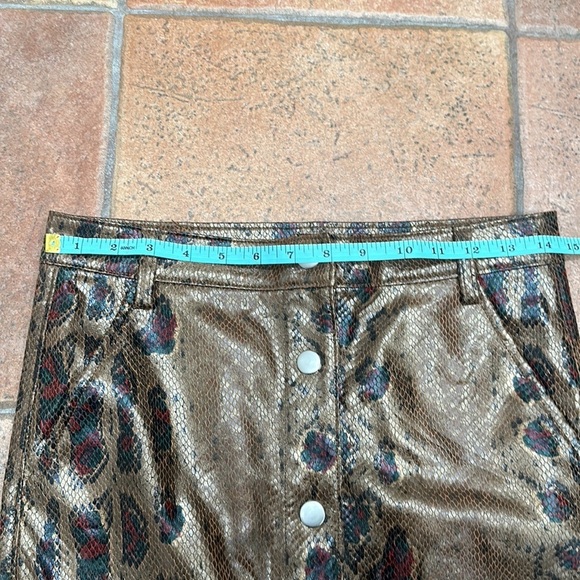 Blank NYC Snakeskin Midi Skirt Brown/Burgundy size 27 - Picture 6 of 9